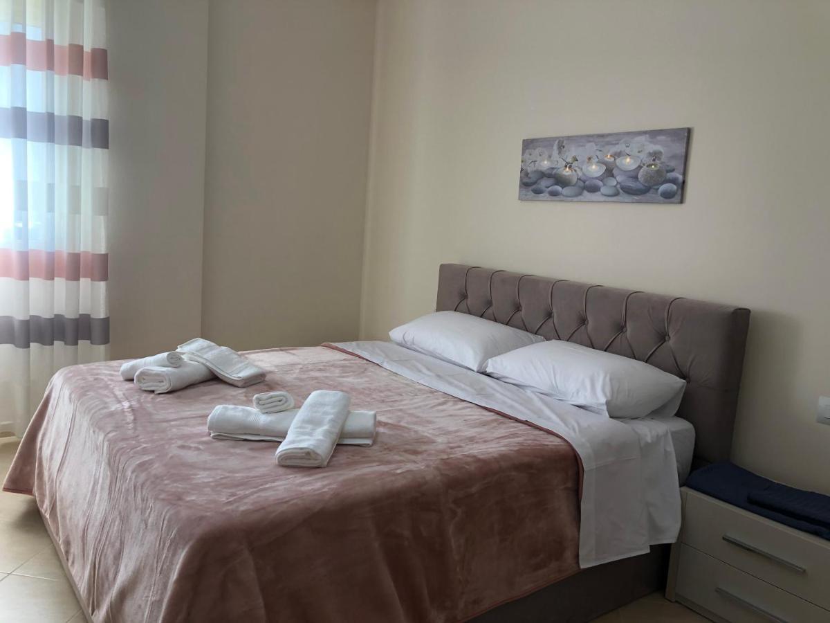 Rooftop Apartments Lungomare Vlora Kültér fotó