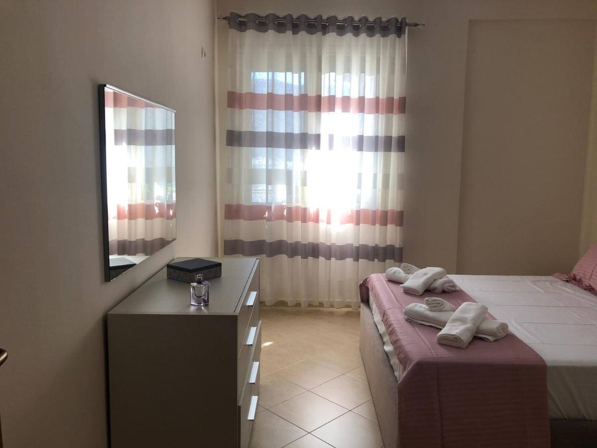 Rooftop Apartments Lungomare Vlora Kültér fotó