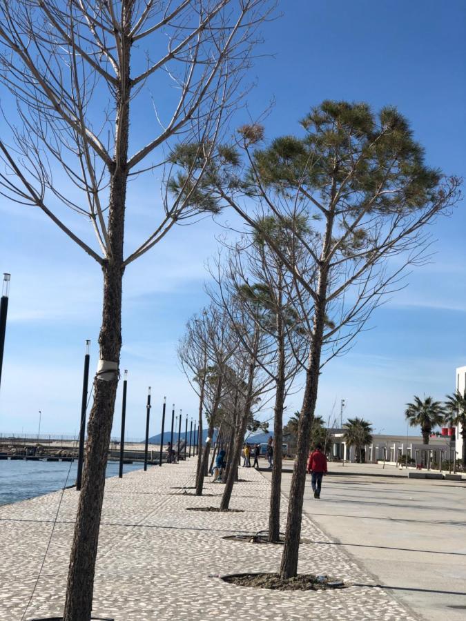 Rooftop Apartments Lungomare Vlora Kültér fotó